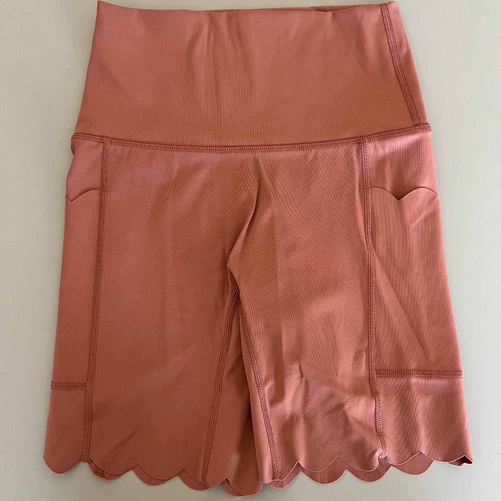 Offline by Aerie scalloped Bike Shorts